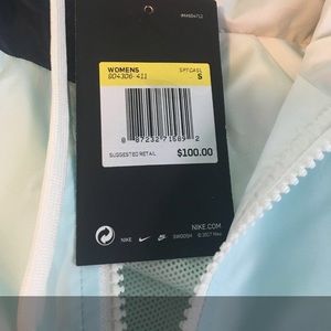 Nike windbreaker